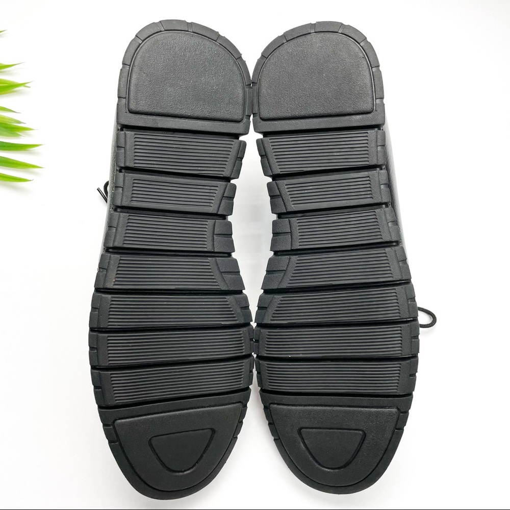 HUSH PUPPIES Colby Oxford Lightweight Black Shoes - Picture 4 of 4